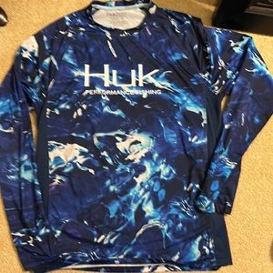 Huk fishing long sleeve shirt